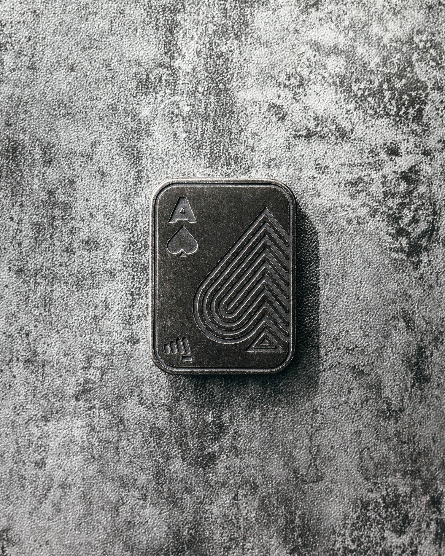 SHUFFLE POCKET ACES V2 (Gasoline)