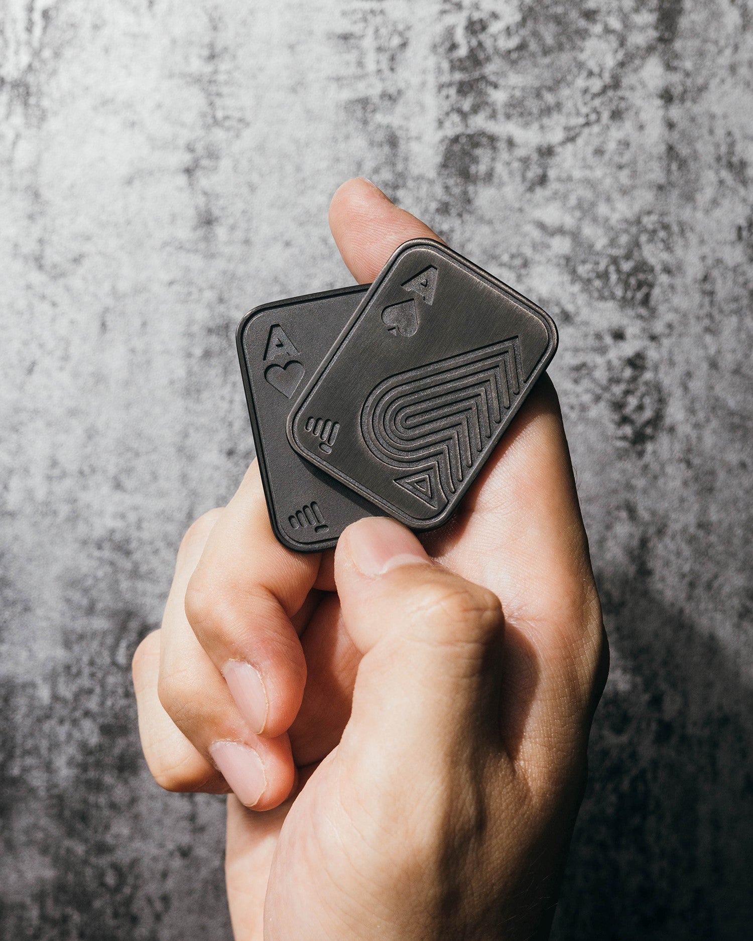 SHUFFLE POCKET ACES V2 (Midnight)