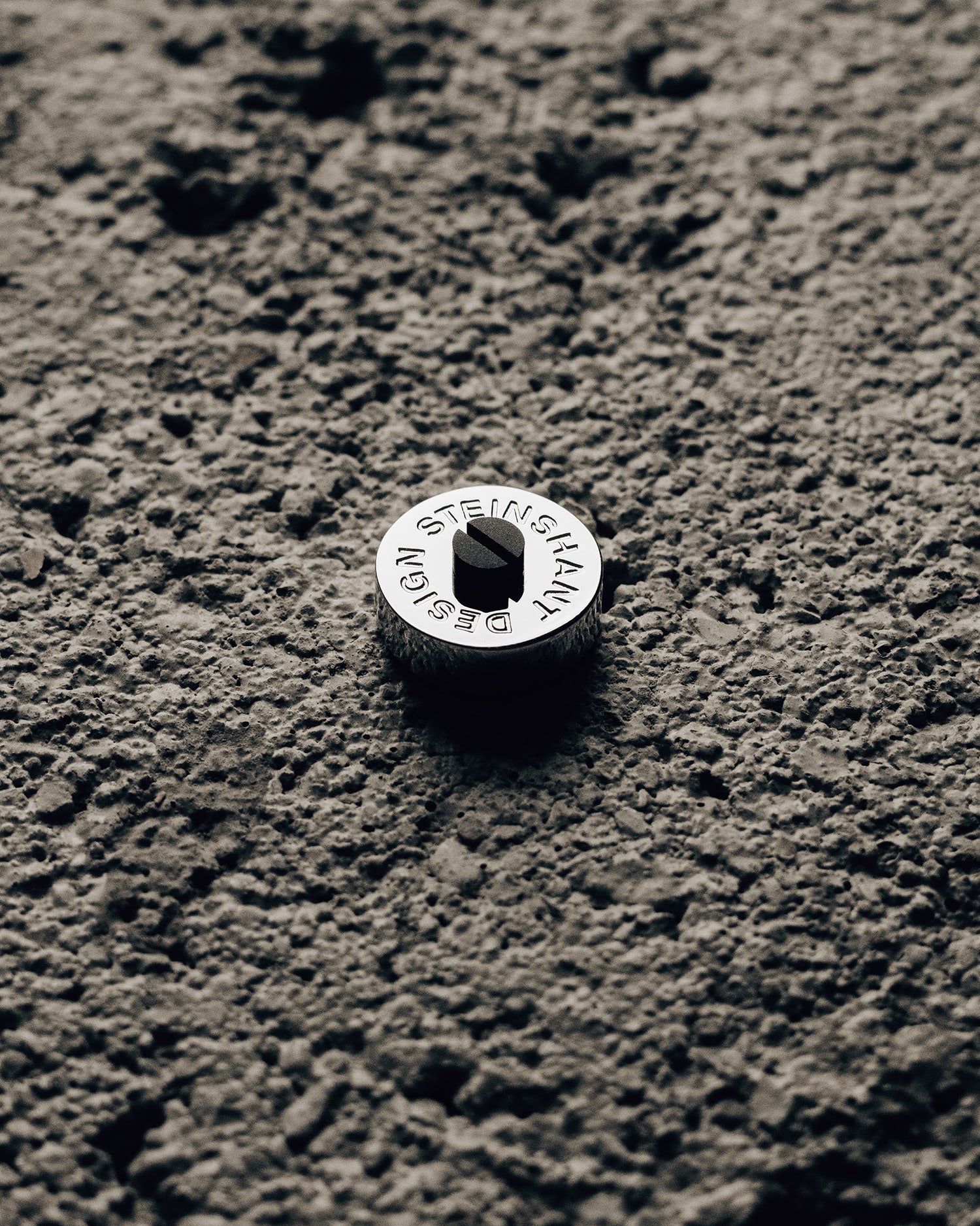 Steinshant Screw (Midnight)
